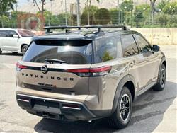 نیسان پاسفایندەر
